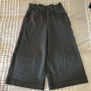 [Lululemon] Hello Sunday Crop